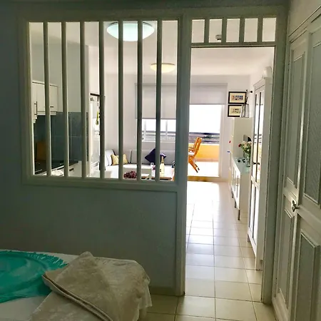 Διαμέρισμα Seaview 414