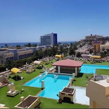 Seaview 414 Apartment