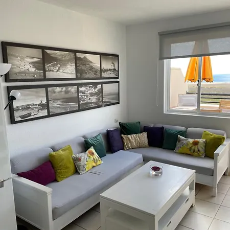 Seaview 414 Apartment